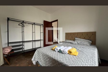 Casa à venda com 3 quartos, 300m² em Piratininga, Niterói