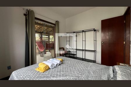 Casa à venda com 3 quartos, 300m² em Piratininga, Niterói