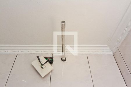 Banheiro de apartamento para alugar com 2 quartos, 53m² em Vila Iorio, São Paulo