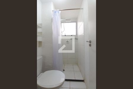 Banheiro de apartamento à venda com 2 quartos, 40m² em Jardim Rossin, Campinas