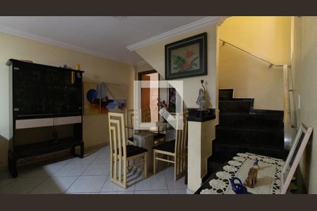 Sala de casa à venda com 4 quartos, 280m² em Vila Costa Melo, São Paulo