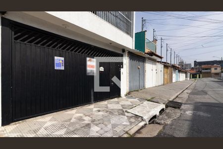 Fachada e Plaquinha de casa à venda com 4 quartos, 280m² em Vila Costa Melo, São Paulo