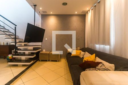 Sala/Sala de Jantar de casa para alugar com 3 quartos, 180m² em Residencial Colinas, Mogi das Cruzes