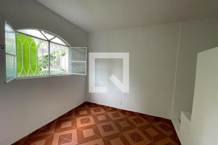 Quarto 1 de casa para alugar com 2 quartos, 66m² em Olaria, Rio de Janeiro