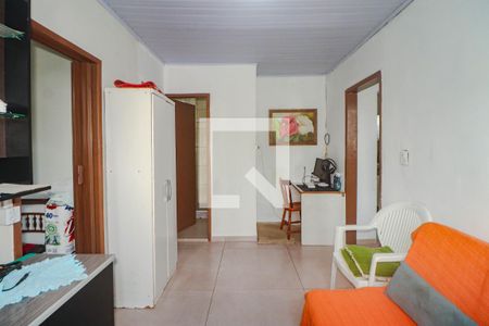 Sala de Estar de apartamento à venda com 2 quartos, 50m² em Rubem Berta, Porto Alegre