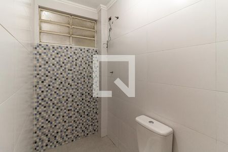 Banheiro de kitnet/studio para alugar com 1 quarto, 30m² em Santa Cecilia, São Paulo