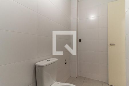 Banheiro de kitnet/studio para alugar com 1 quarto, 30m² em Santa Cecilia, São Paulo