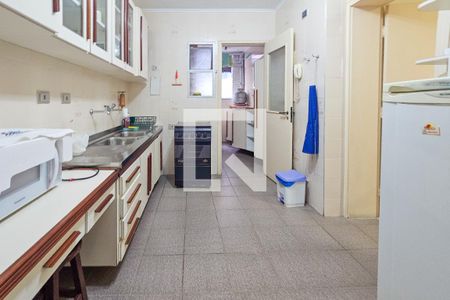 Cozinha  de apartamento para alugar com 3 quartos, 110m² em Balneario Guarujá, Guarujá