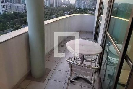 Apartamento à venda com 2 quartos, 65m² em Barra da Tijuca, Rio de Janeiro