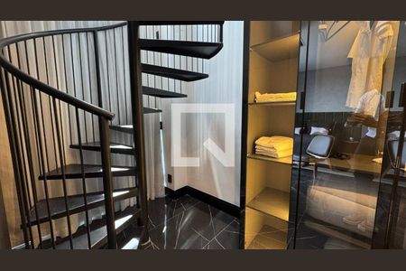 Apartamento à venda com 1 quarto, 71m² em Vila Olímpia, São Paulo