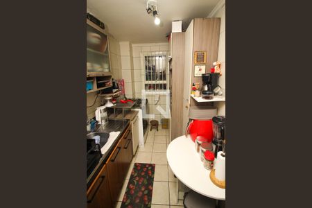 Cozinha de casa de condomínio à venda com 2 quartos, 118m² em Hípica, Porto Alegre