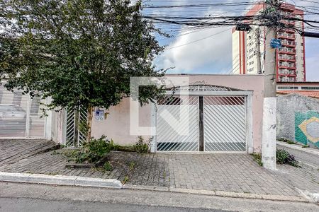 Fachada - Plaquinha de casa à venda com 3 quartos, 180m² em Vila Invernada, São Paulo
