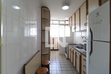 Cozinha de apartamento à venda com 2 quartos, 50m² em Jardim Peri, São Paulo