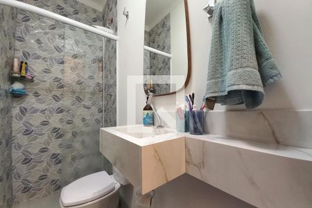 Banheiro de casa à venda com 4 quartos, 400m² em Jardim Santa Marcelina, Campinas