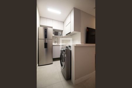Sala/cozinha de apartamento para alugar com 1 quarto, 40m² em Copacabana, Rio de Janeiro