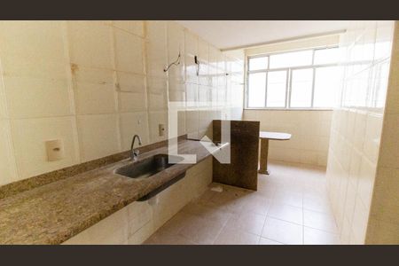 Cozinha de apartamento à venda com 2 quartos, 130m² em Icaraí, Niterói