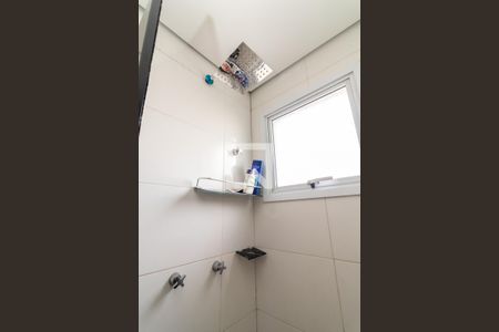 Banheiro de apartamento à venda com 2 quartos, 55m² em Vila Sao Francisco, São Paulo