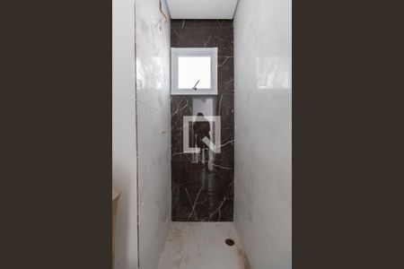 Banheiro de apartamento à venda com 1 quarto, 36m² em Vila Granada, São Paulo