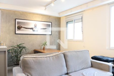 Sala de estar de apartamento à venda com 1 quarto, 34m² em Jardim Taquaral, São Paulo