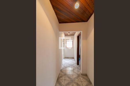 Corredor de casa à venda com 3 quartos, 272m² em Vila Leda, Guarulhos