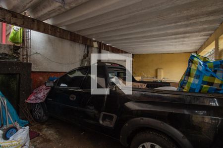 Garagem de casa à venda com 3 quartos, 208m² em Vila São José, São Paulo