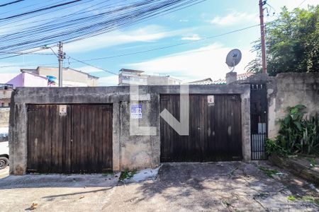 Fachada de casa à venda com 4 quartos, 100m² em Jardim Ester, São Paulo