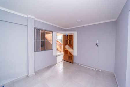 Sala de apartamento para alugar com 2 quartos, 50m² em Vila Silvia, São Paulo