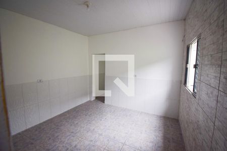 Sala de casa para alugar com 3 quartos, 95m² em Guaiauna, São Paulo