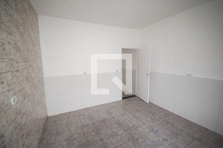 Sala de casa para alugar com 3 quartos, 95m² em Guaiauna, São Paulo