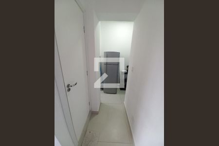 Banheiro de apartamento para alugar com 1 quarto, 27m² em Itararé, São Vicente