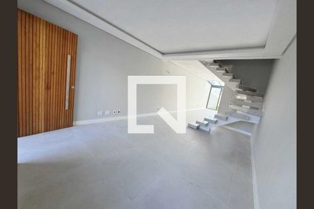 Sala de casa de condomínio à venda com 3 quartos, 167m² em Tristeza, Porto Alegre