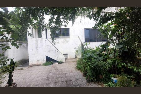 Casa à venda com 3 quartos, 392m² em Vila Curuçá, Santo André