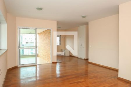 Sala de apartamento à venda com 3 quartos, 133m² em Perdizes, São Paulo