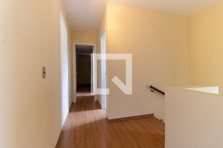 Corredor de casa para alugar com 2 quartos, 150m² em Jardim Santa Cruz (sacoma), São Paulo