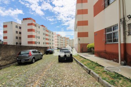 Estacionamento de apartamento à venda com 2 quartos, 47m² em Heliópolis, Belo Horizonte
