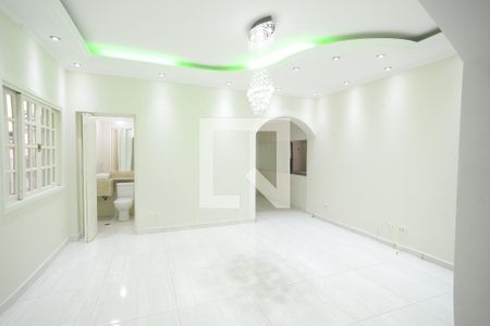 Sala de casa para alugar com 5 quartos, 350m² em Vila Monumento, São Paulo