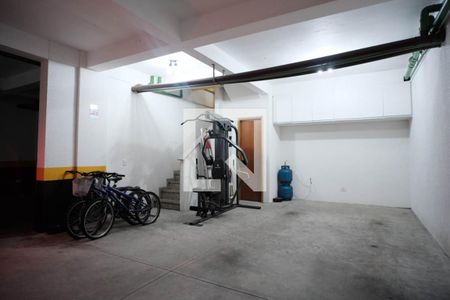 Garagem de casa de condomínio à venda com 3 quartos, 137m² em Cidade Patriarca, São Paulo