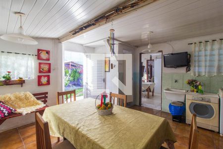 Cozinha e Área de Serviço de casa à venda com 4 quartos, 150m² em Centro, Canoas