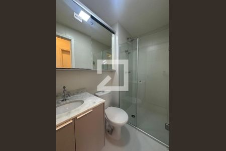 Banheiro de apartamento para alugar com 2 quartos, 48m² em Nova Aldeinha, Barueri
