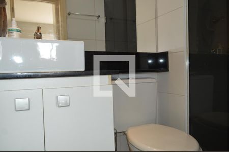 Banheiro de apartamento à venda com 2 quartos, 45m² em Liberdade, São Paulo