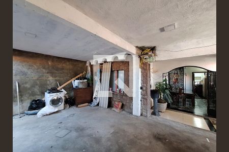 Garagem de casa para alugar com 4 quartos, 500m² em Jardim São Paulo, São Paulo