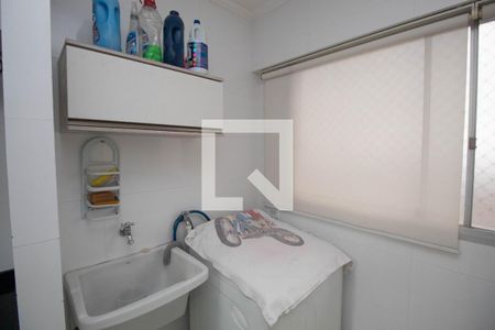 Área de Serviço de apartamento à venda com 2 quartos, 74m² em Vila Medeiros, São Paulo