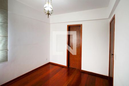 Quarto 1 de apartamento para alugar com 3 quartos, 180m² em Buritis, Belo Horizonte