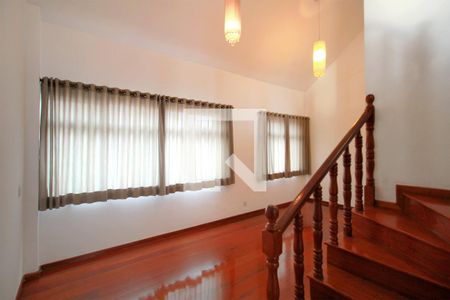 Sala de apartamento para alugar com 3 quartos, 180m² em Buritis, Belo Horizonte