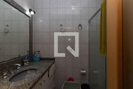 Banheiro da Suíte de casa de condomínio à venda com 3 quartos, 145m² em Jardim Japao, São Paulo