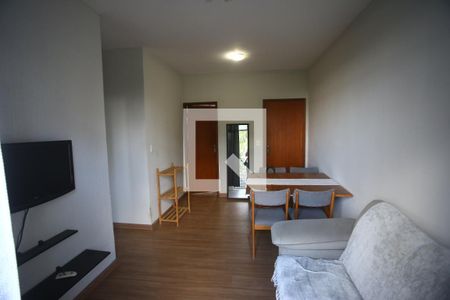 Sala de apartamento para alugar com 3 quartos, 56m² em Estoril, Belo Horizonte
