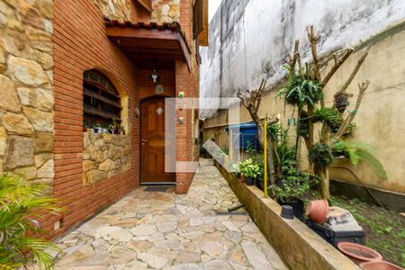 Corredor de casa à venda com 4 quartos, 146m² em Jardim Santa Josefina, São Paulo