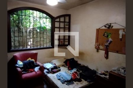 Casa à venda com 4 quartos, 190m² em São Francisco, Niterói