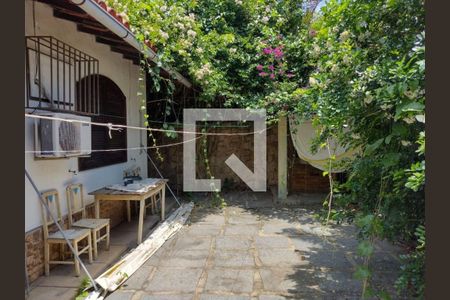 Casa à venda com 4 quartos, 190m² em São Francisco, Niterói