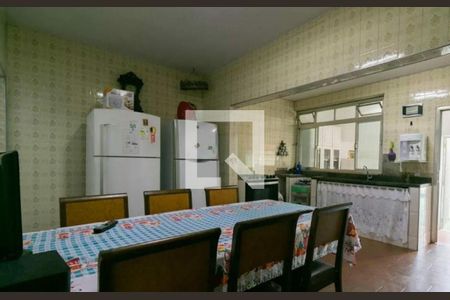 Casa à venda com 3 quartos, 200m² em Vila Carrão, São Paulo